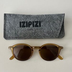 Golden Green #D Sunglasses by Izipizi